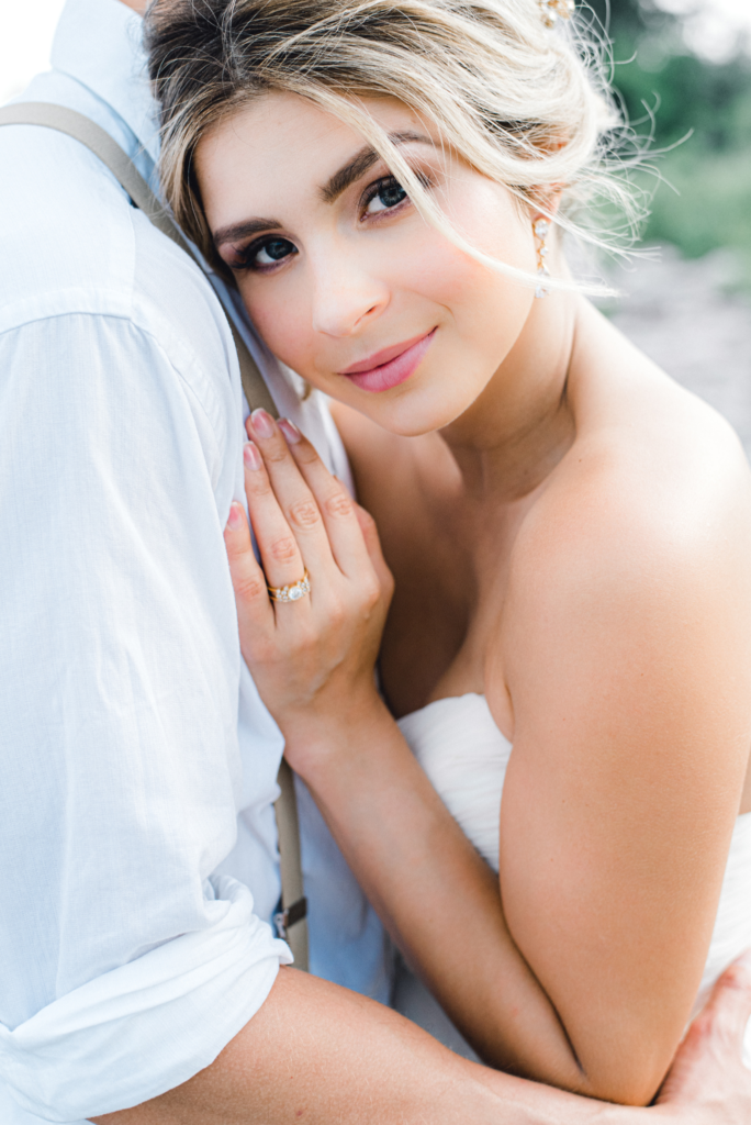 Ontario's premier bridal hair and makeup artists - Brides Etc 
